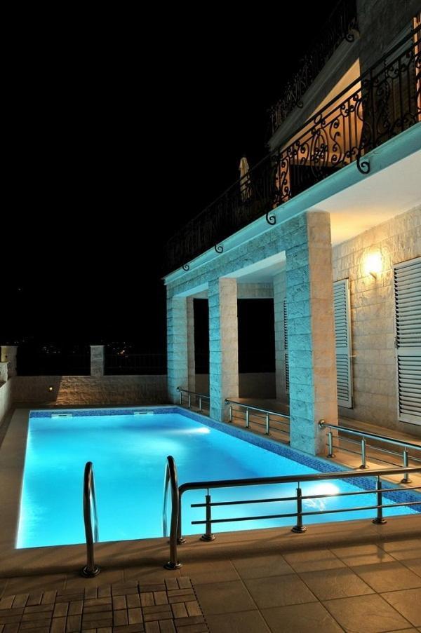 Villa Mare Apartments Tivat Eksteriør billede